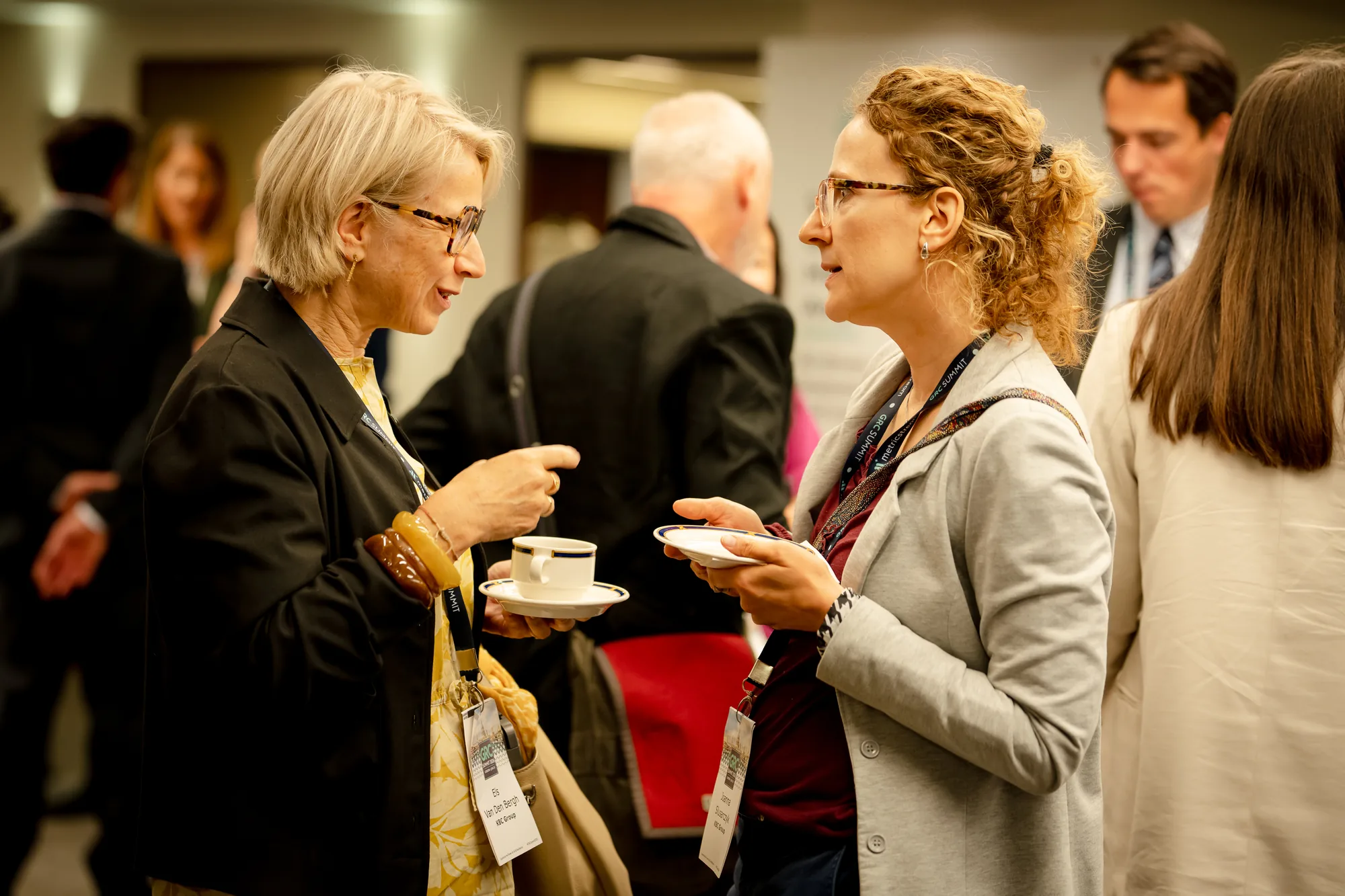 coffee-break-conversation-delegates-grc-summit-london-2026